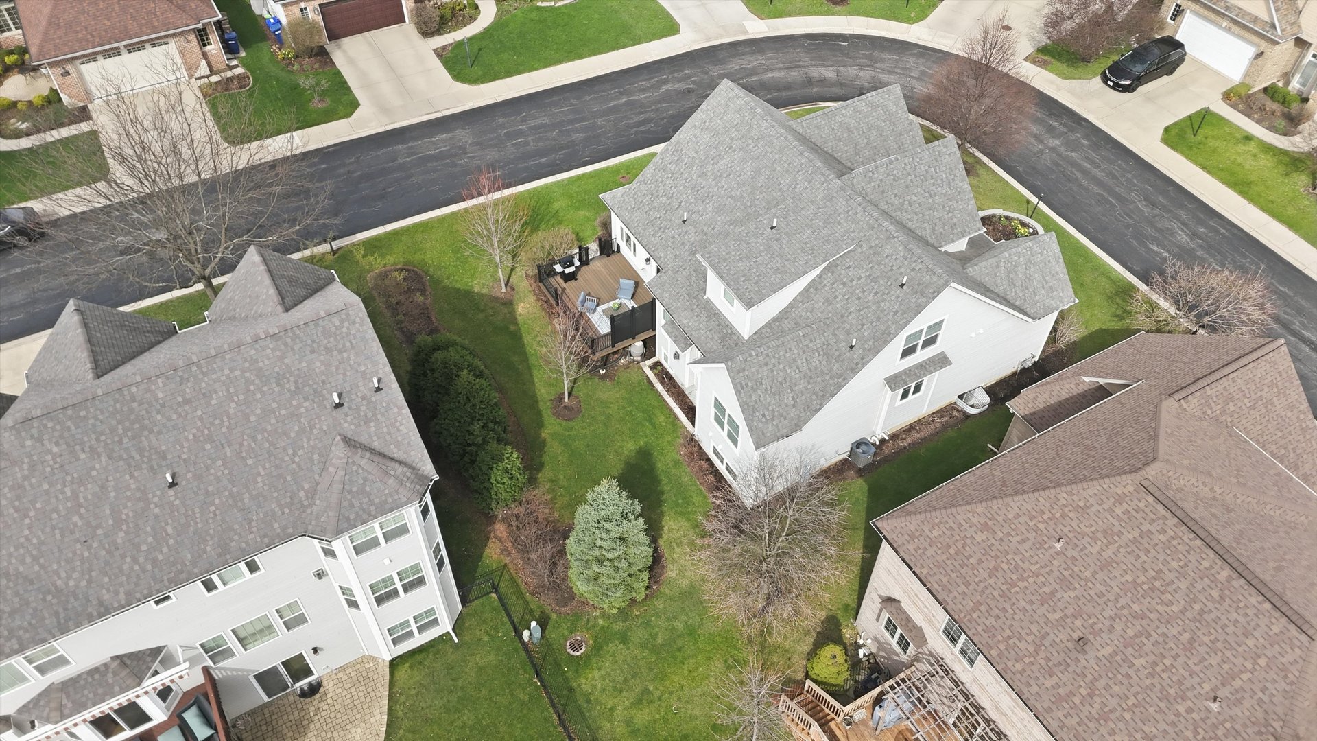 2061 Windham Circle Wheaton IL 60187