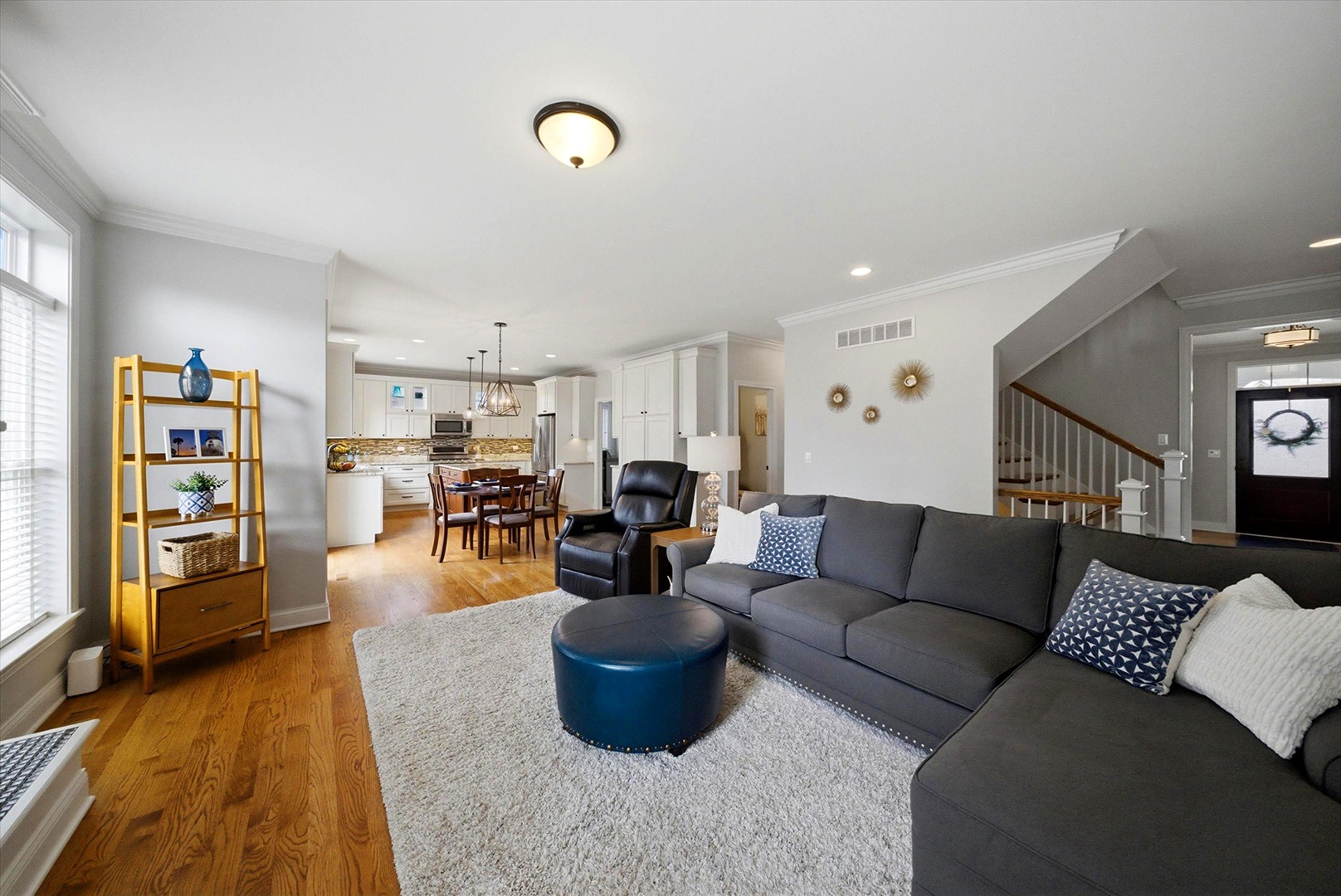2061 Windham Circle Wheaton IL 60187