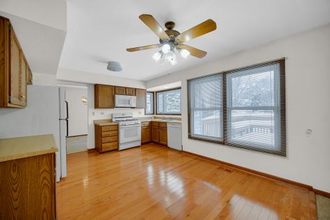1818 Hawk Lane Elk Grove Village IL 60007