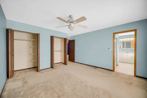 1818 Hawk Lane Elk Grove Village IL 60007