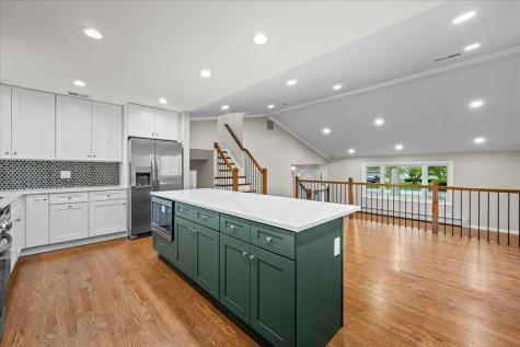 1400 East Ironwood Drive Mount Prospect IL 60056