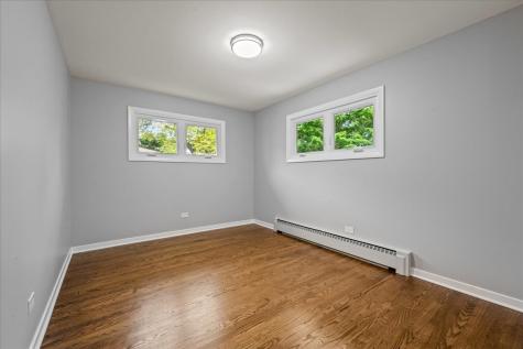 1400 East Ironwood Drive Mount Prospect IL 60056