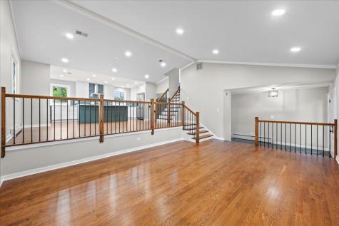 1400 East Ironwood Drive Mount Prospect IL 60056