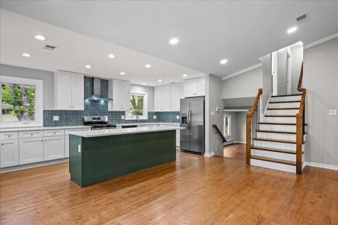 1400 East Ironwood Drive Mount Prospect IL 60056