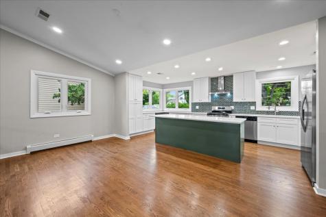 1400 East Ironwood Drive Mount Prospect IL 60056