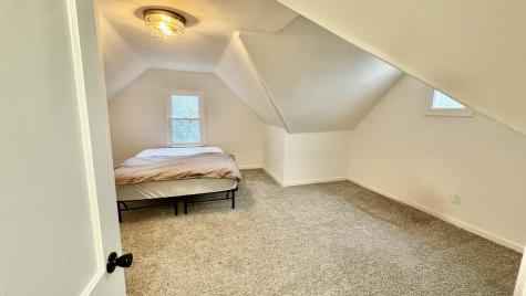 724 Mohawk Drive Round Lake Heights IL 60073