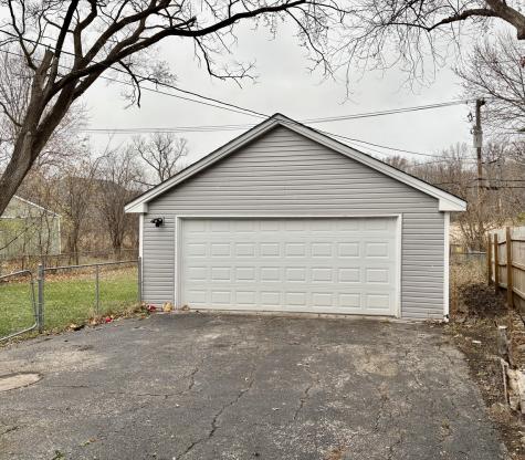 724 Mohawk Drive Round Lake Heights IL 60073