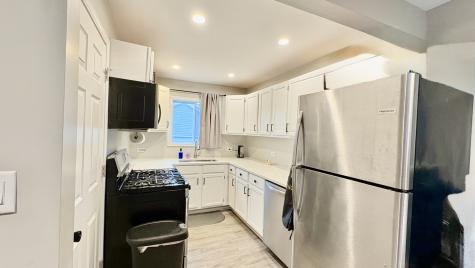 724 Mohawk Drive Round Lake Heights IL 60073