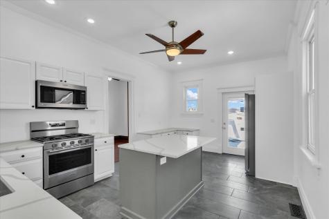 202 East Daggy Street Tuscola IL 61953