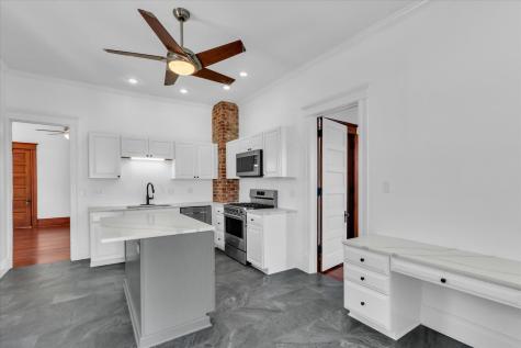 202 East Daggy Street Tuscola IL 61953
