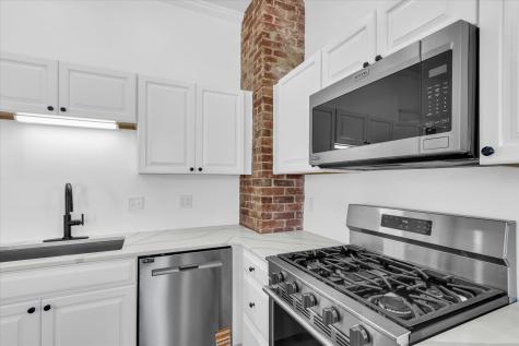 202 East Daggy Street Tuscola IL 61953
