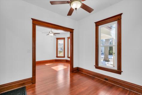 202 East Daggy Street Tuscola IL 61953