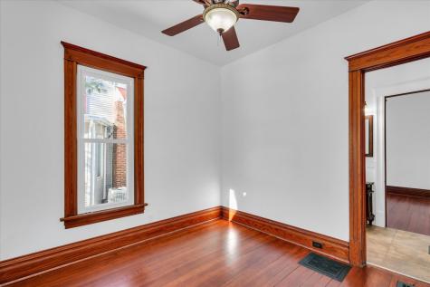 202 East Daggy Street Tuscola IL 61953