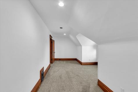 202 East Daggy Street Tuscola IL 61953