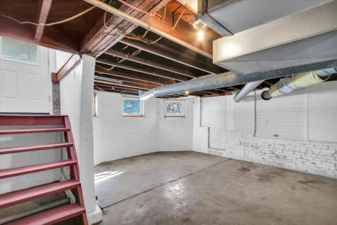 202 East Daggy Street Tuscola IL 61953
