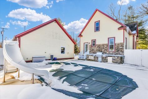 202 East Daggy Street Tuscola IL 61953