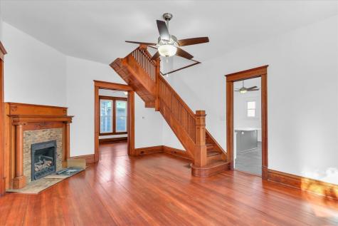 202 East Daggy Street Tuscola IL 61953