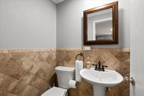 1923 Warwick Lane Schaumburg IL 60193