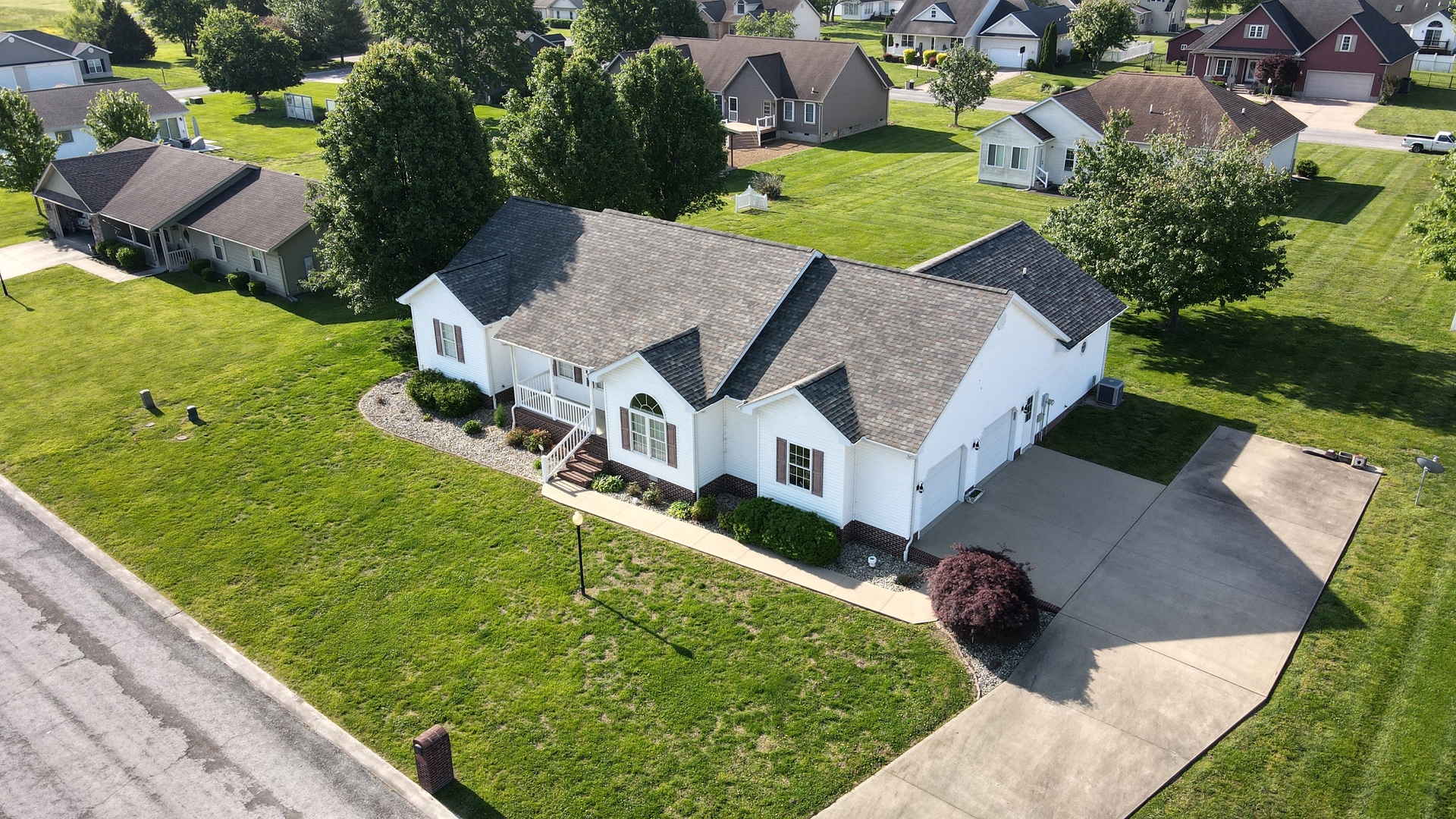 1208 Turnberry Drive Herrin IL 62948