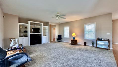 1208 Turnberry Drive Herrin IL 62948