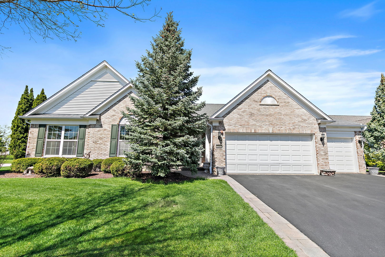 12663 Bluebell Avenue Huntley IL 60142