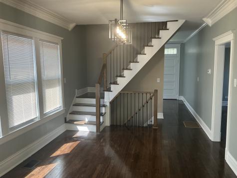 8042 South Bennett Avenue Chicago IL 60617