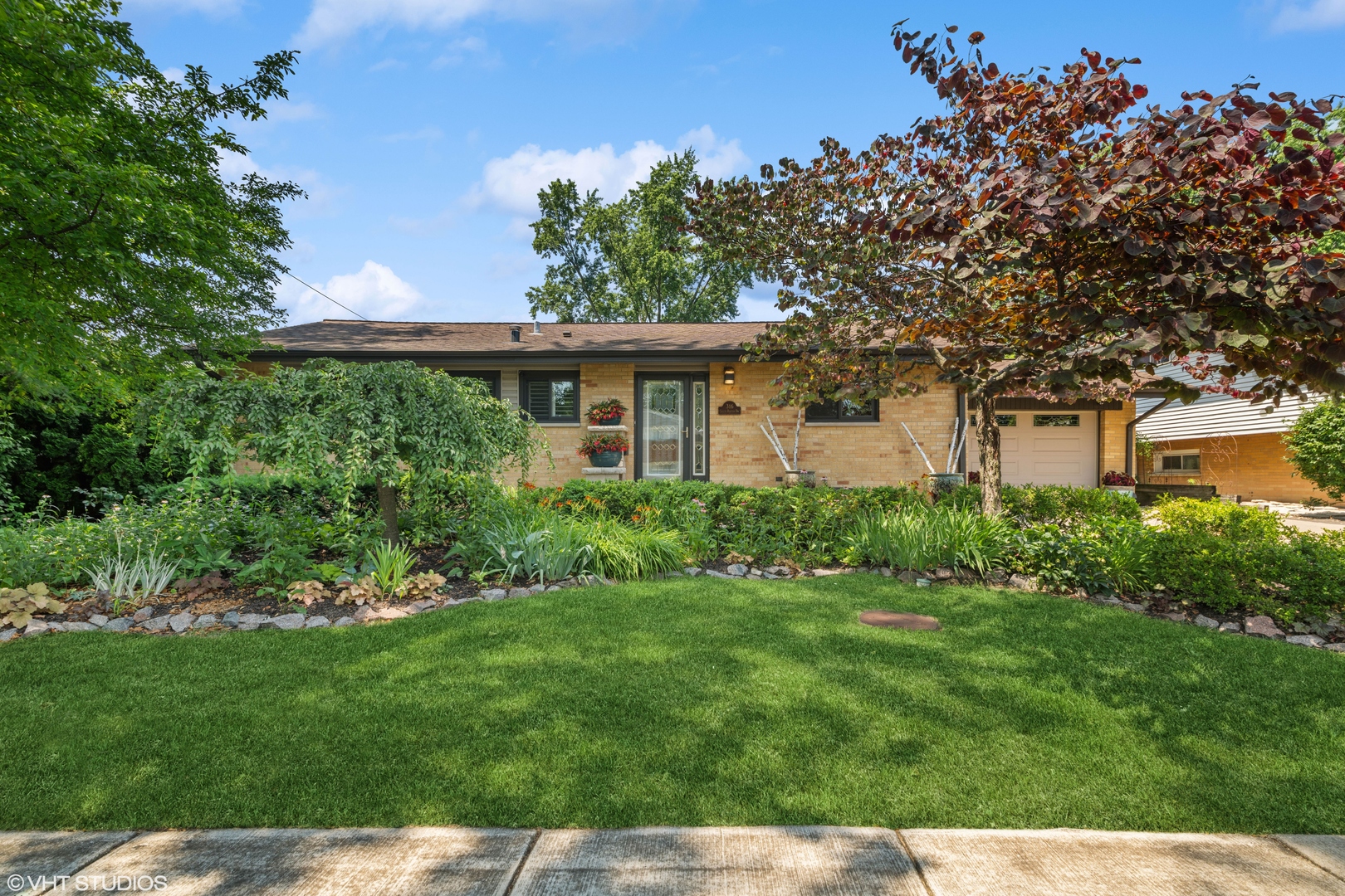 316 South Reuter Drive Arlington Heights IL 60005