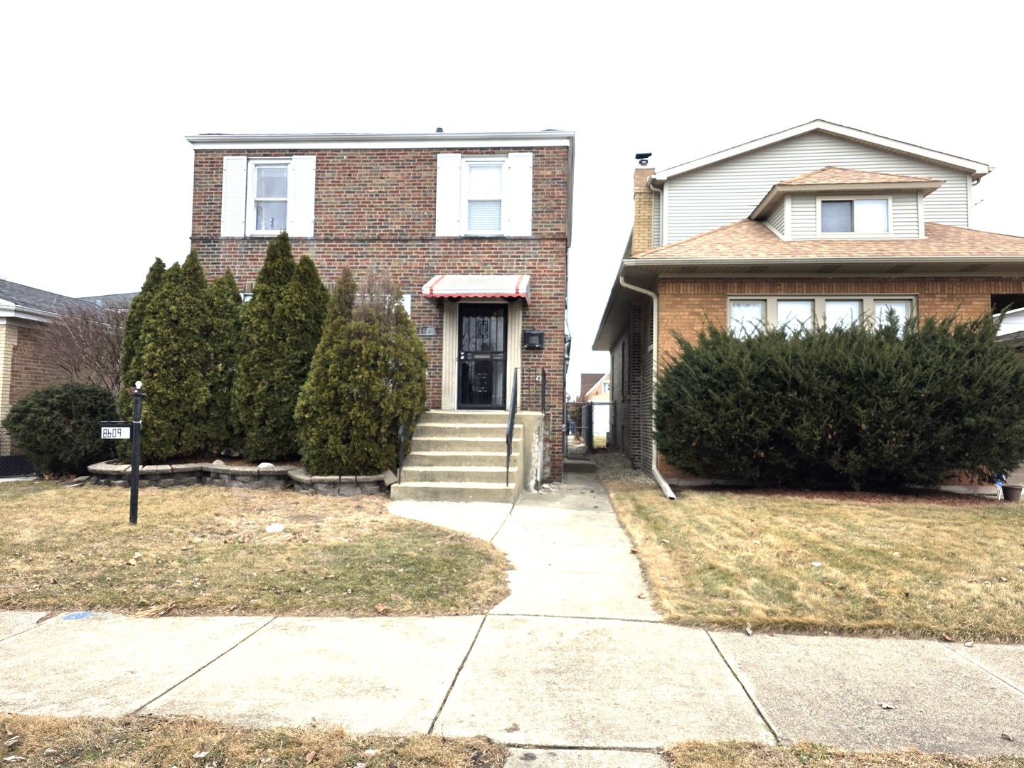 8609 South Indiana Avenue Chicago IL 60619