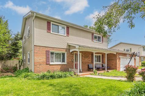 1725 Lily Street Aurora IL 60505