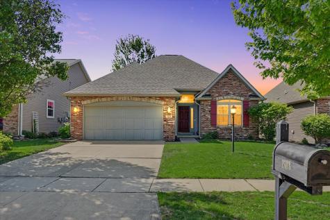 1913 Quail Run Drive Mahomet IL 61853