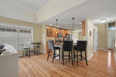 1913 Quail Run Drive Mahomet IL 61853