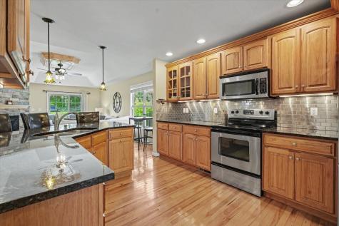 1913 Quail Run Drive Mahomet IL 61853