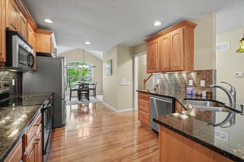 1913 Quail Run Drive Mahomet IL 61853