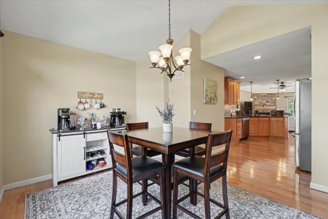 1913 Quail Run Drive Mahomet IL 61853