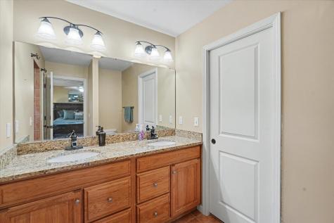 1913 Quail Run Drive Mahomet IL 61853