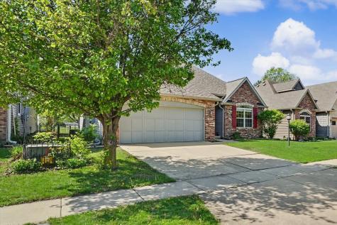 1913 Quail Run Drive Mahomet IL 61853