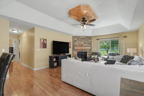 1913 Quail Run Drive Mahomet IL 61853