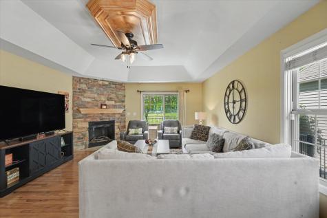1913 Quail Run Drive Mahomet IL 61853
