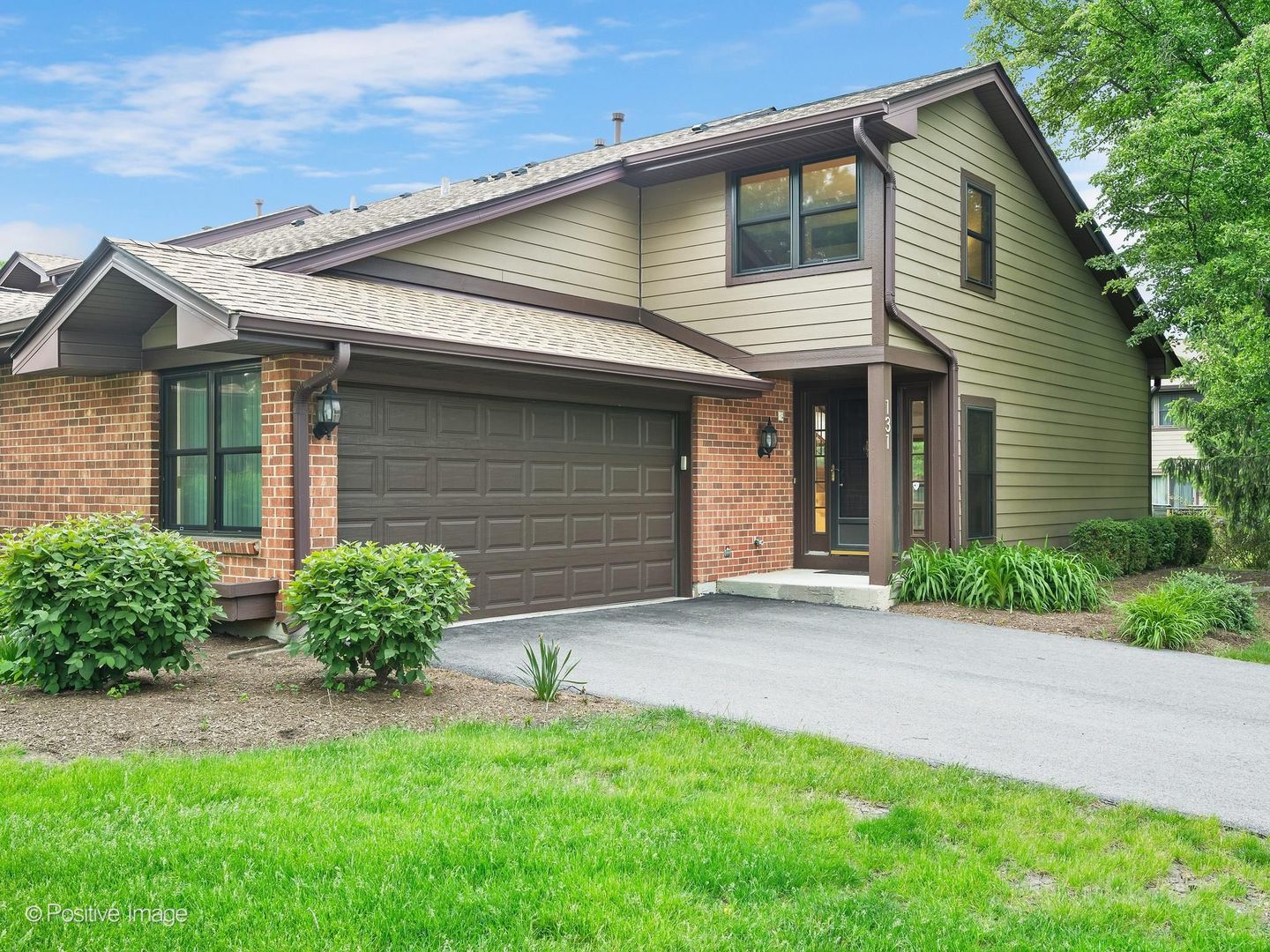 131 White Birch Lane Westmont IL 60559