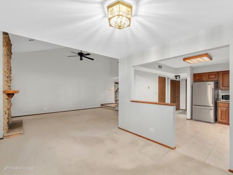 131 White Birch Lane Westmont IL 60559