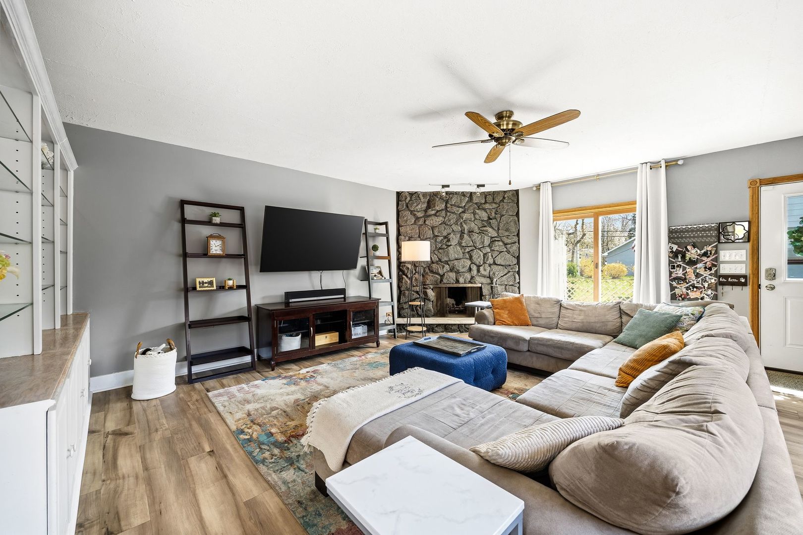 2203 Eastman Street Rolling Meadows IL 60008