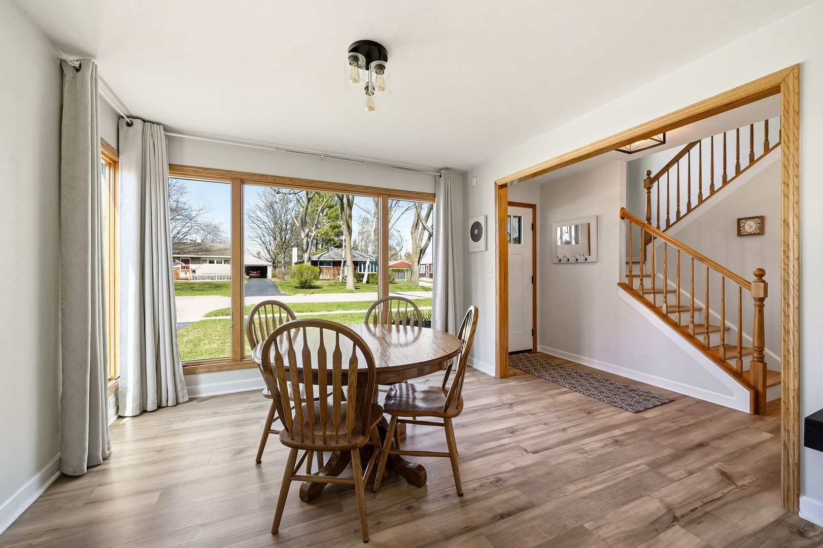 2203 Eastman Street Rolling Meadows IL 60008