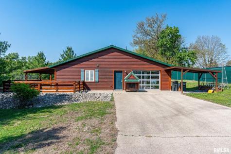1012 Viaduct Road Savanna IL