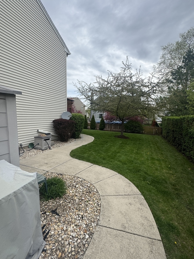 9712 Bennington Drive Huntley IL 60142