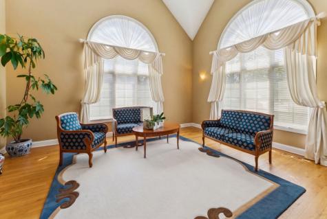 1745 Sundrop Circle Highland Park IL 60035