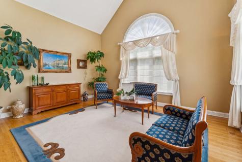 1745 Sundrop Circle Highland Park IL 60035