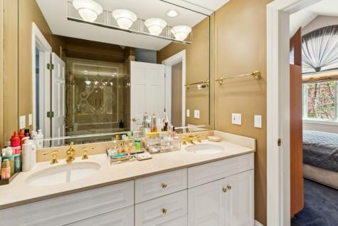 1745 Sundrop Circle Highland Park IL 60035