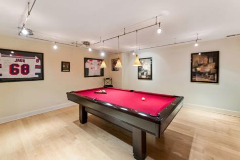 1745 Sundrop Circle Highland Park IL 60035
