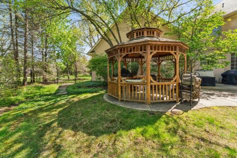 1745 Sundrop Circle Highland Park IL 60035