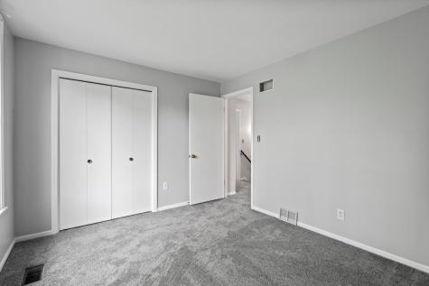 15285 State Street South Holland IL 60473